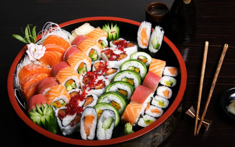 Sushi là món ăn sở hữu hương vị đậm đà, đầy tinh tế