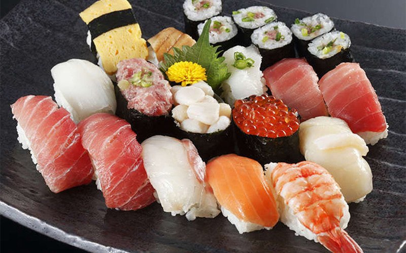 Sushi Nhật Bản