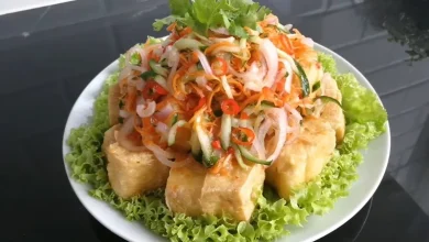 Cách làm salad đậu hũ chiên ăn sáng vừa đủ chất lại no lâu